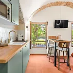 아파트 Renting - Crottib - Rare Pearl Typical Chic Massena & Sea